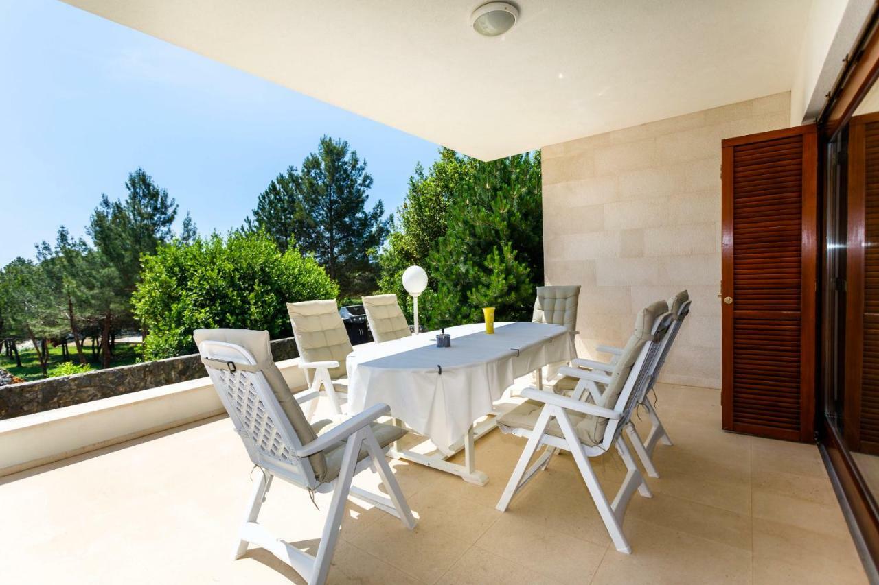 Jezevac Apartman Krk Town